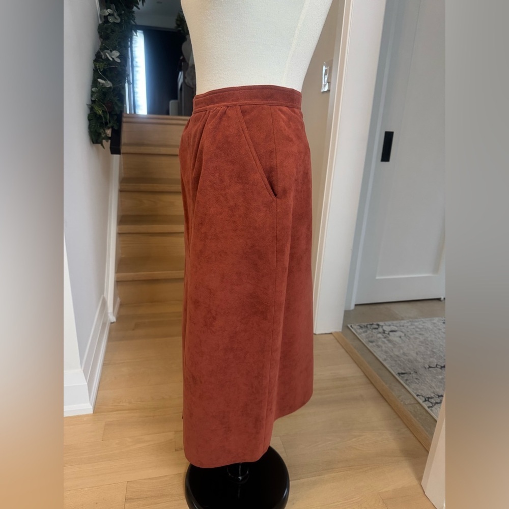 Vintage 70s Olympic Faux Suede Midi Skirt – Rust Brown – Size 12 - Picture 8 of 10